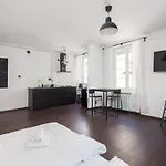 Old Town Square Black & White Studio Apartment Warsaw