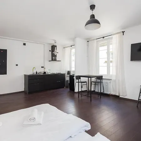 Old Town Square Black & White Studio Διαμέρισμα Βαρσοβία