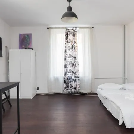 Appartement Old Town Square Black & White Studio